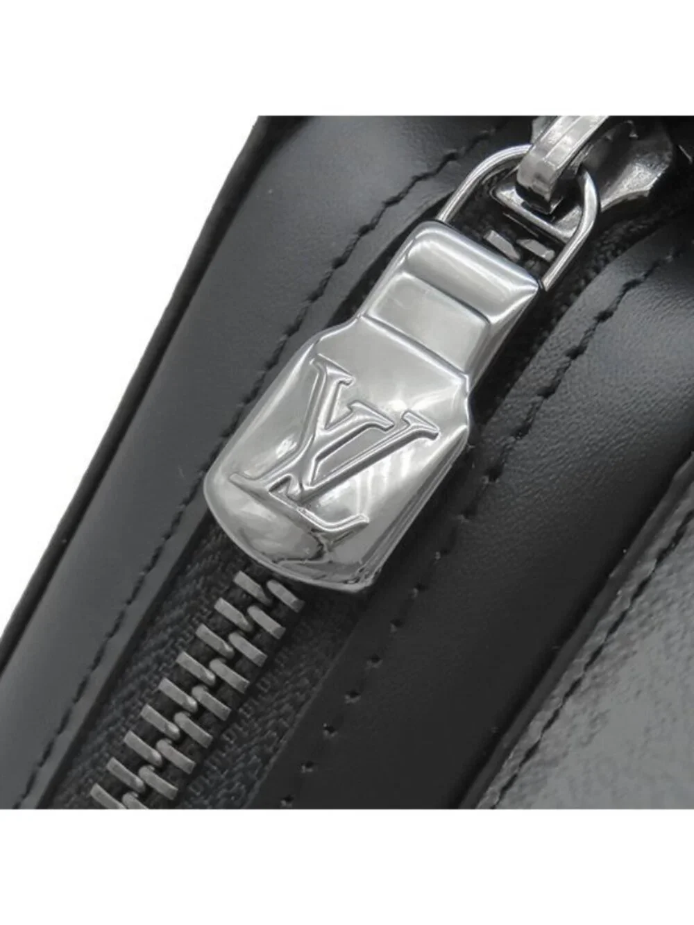 Louis Vuitton Wallet Zippy XL Monogram Eclipse Gunmetal Black Zip Around Travel
